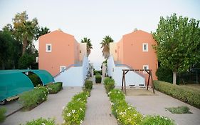 Aithrio Hotel
